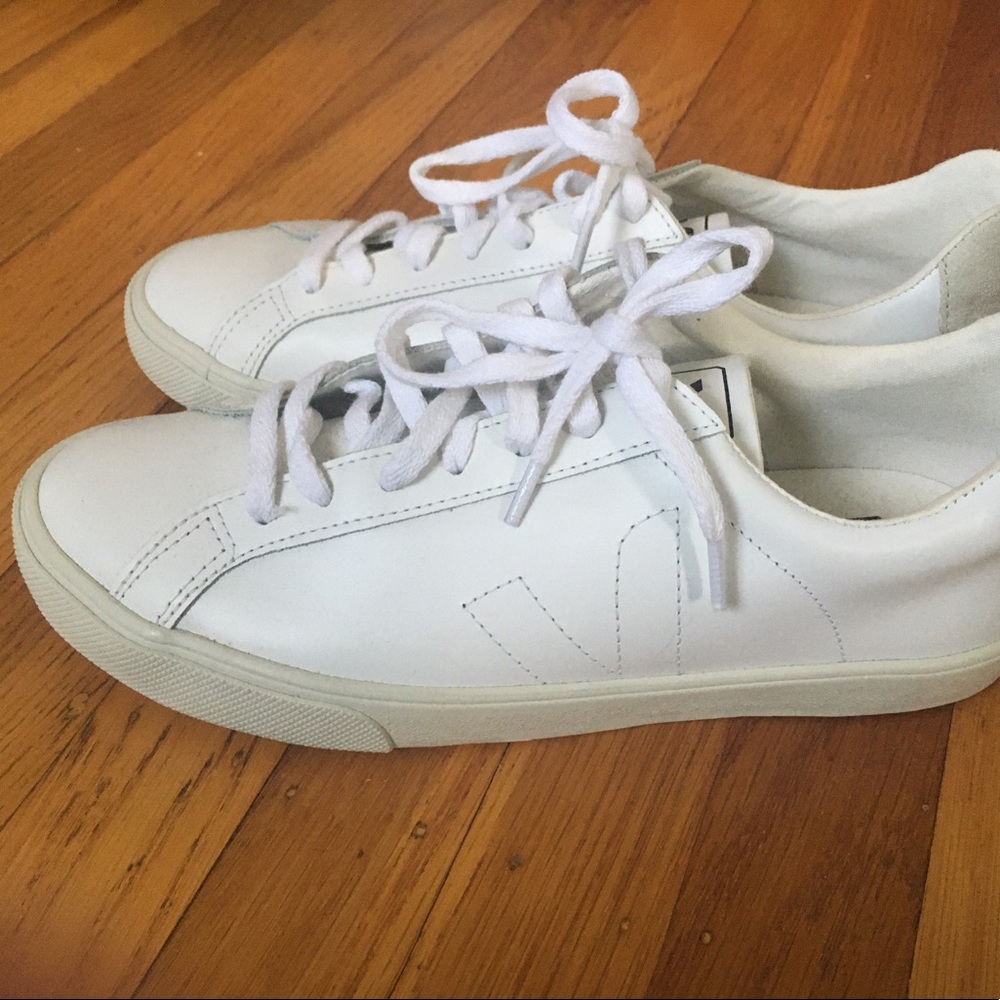 White Vejas *like new!